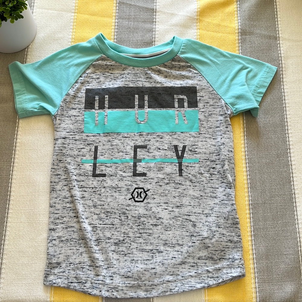 Hurley size 5 boy soft tee
